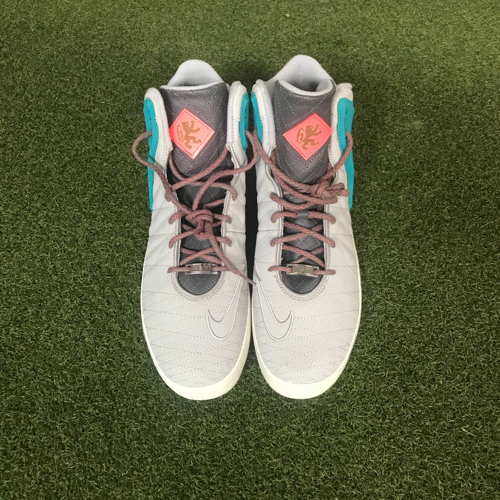 MENS NIKE LEBRON’S